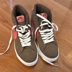 Nike SB Brown and Pink High-Tops